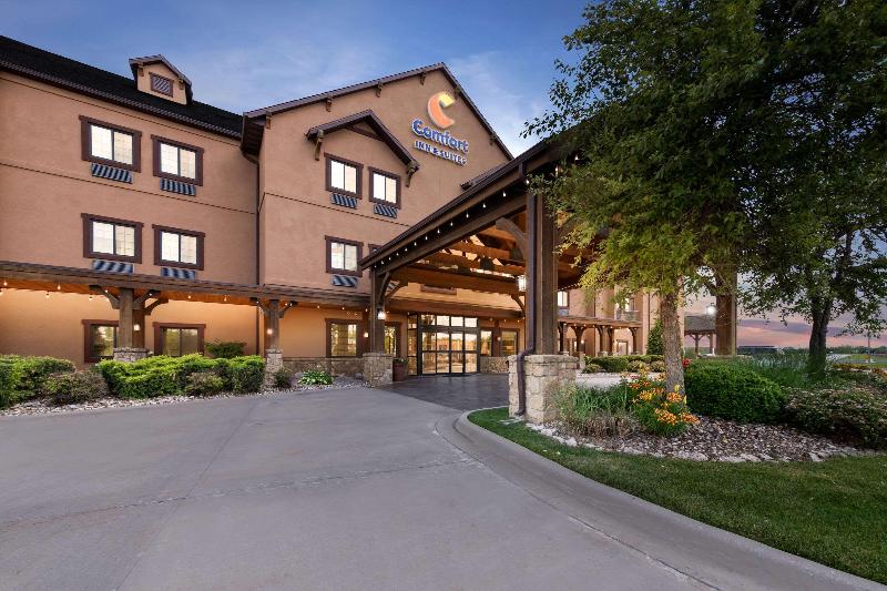 Comfort Inn & Suites Chillicothe image