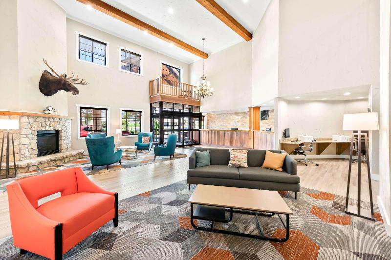 Comfort Inn & Suites Chillicothe image