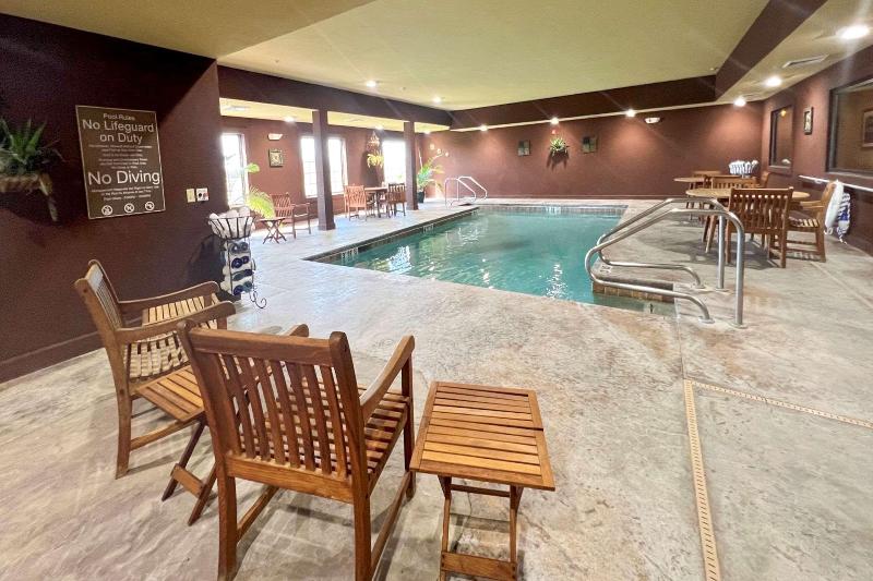 Comfort Inn & Suites Chillicothe image