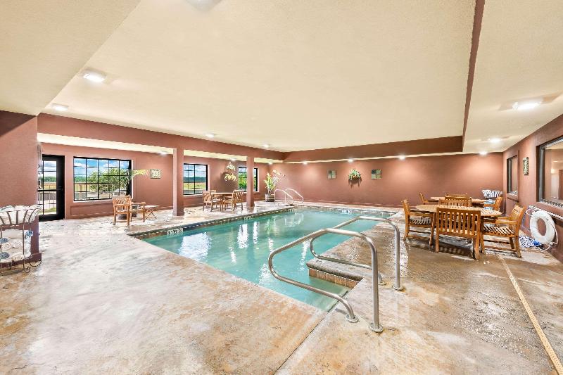 Comfort Inn & Suites Chillicothe image