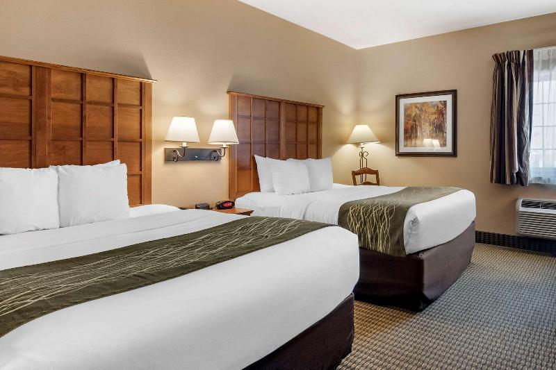 Comfort Inn & Suites Chillicothe image