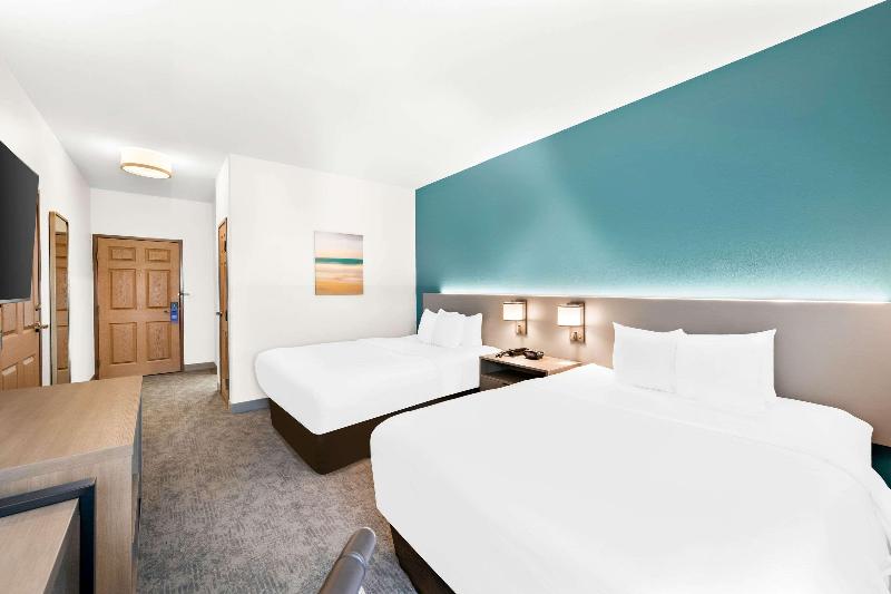Comfort Inn & Suites Chillicothe image