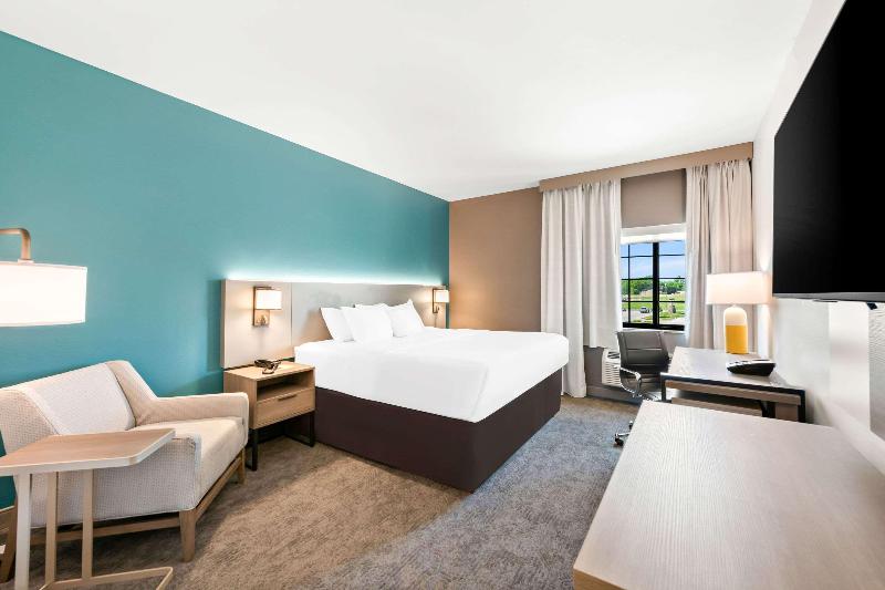 Comfort Inn & Suites Chillicothe image
