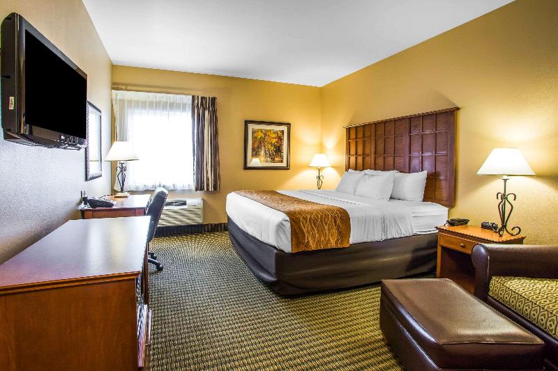 Comfort Inn & Suites Chillicothe image