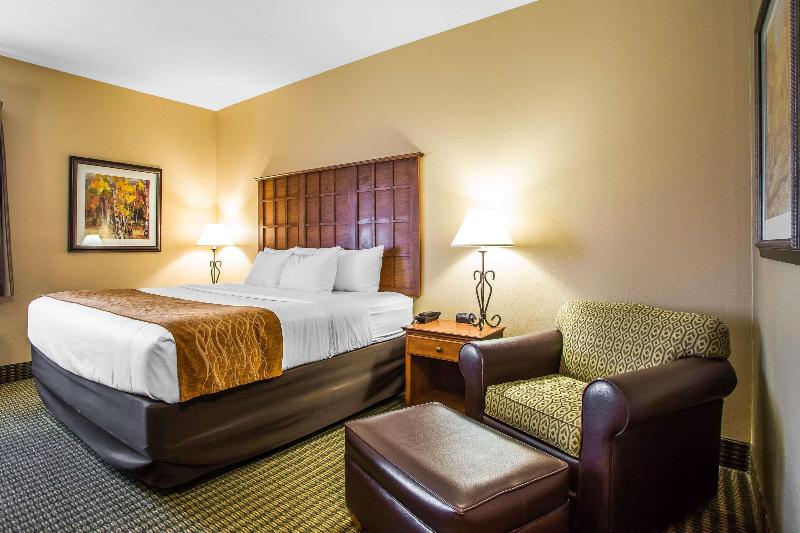 Comfort Inn & Suites Chillicothe image 10