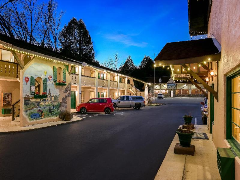 Quality Inn Downtown Helen image