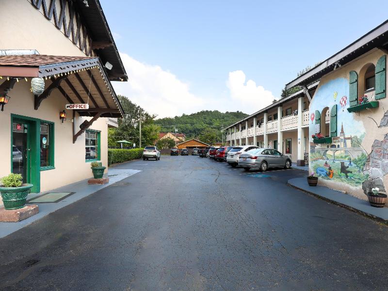 Quality Inn Downtown Helen image