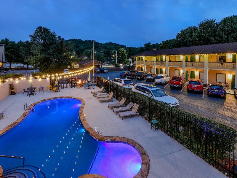 Quality Inn Downtown Helen image