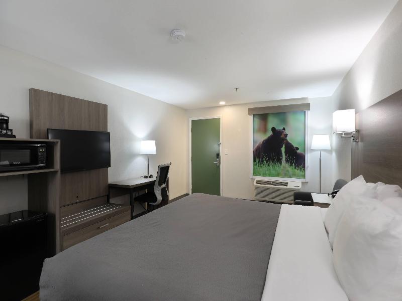Quality Inn Downtown Helen image