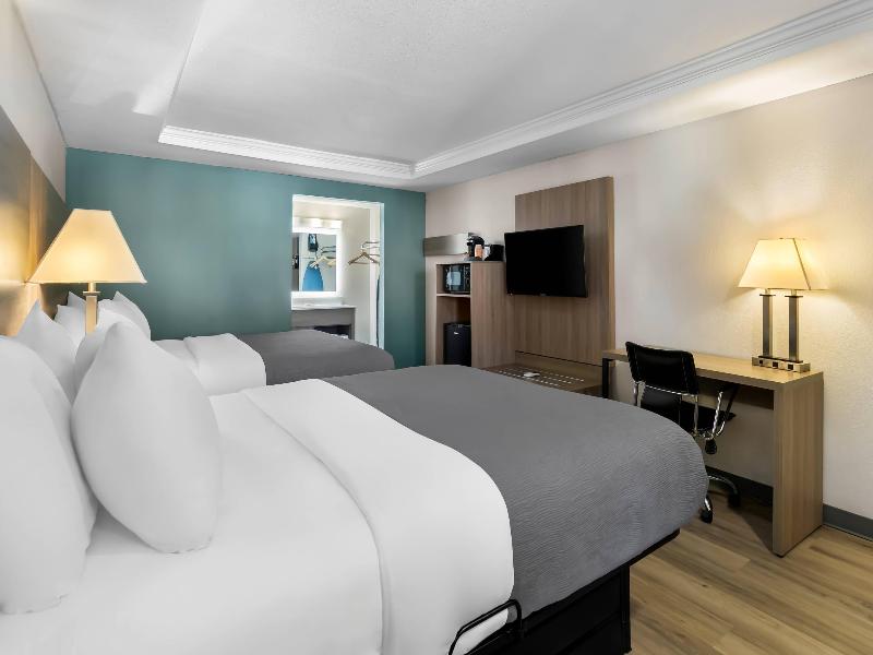 Quality Inn Downtown Helen image