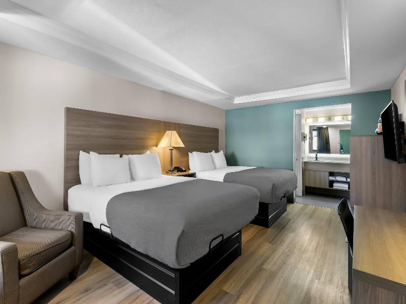 Quality Inn Downtown Helen image