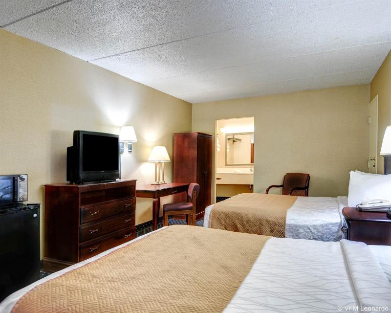 Econo Lodge Coliseum image