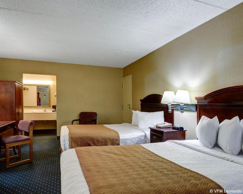 Econo Lodge Coliseum image