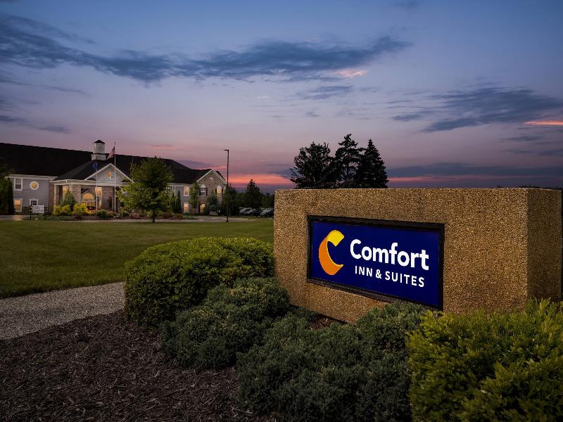 Comfort Inn & Suites and Conference Center