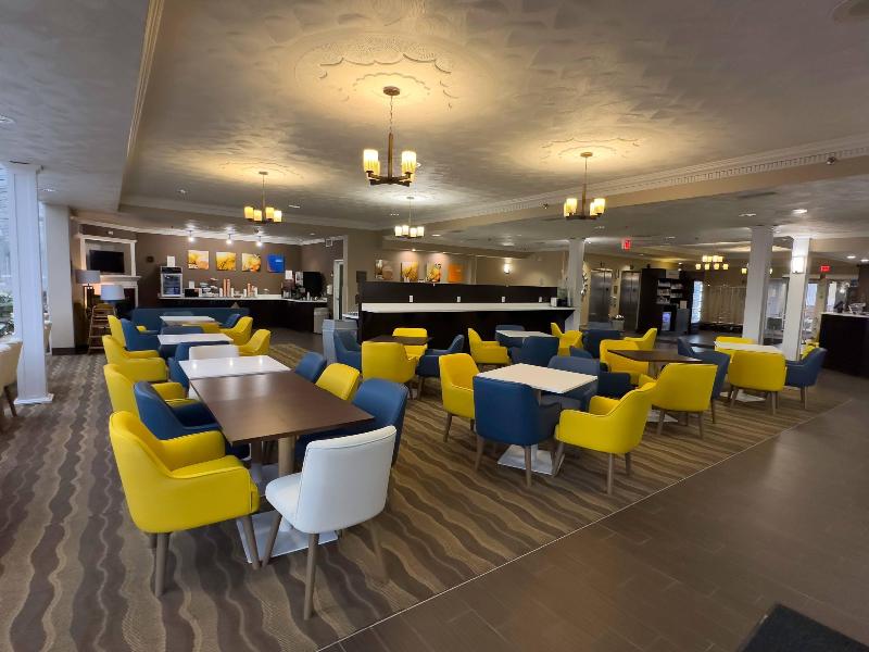 Comfort Suites Scranton near Montage Mountain image