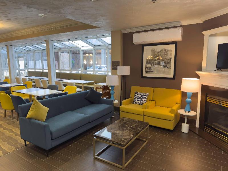 Comfort Suites Scranton near Montage Mountain image