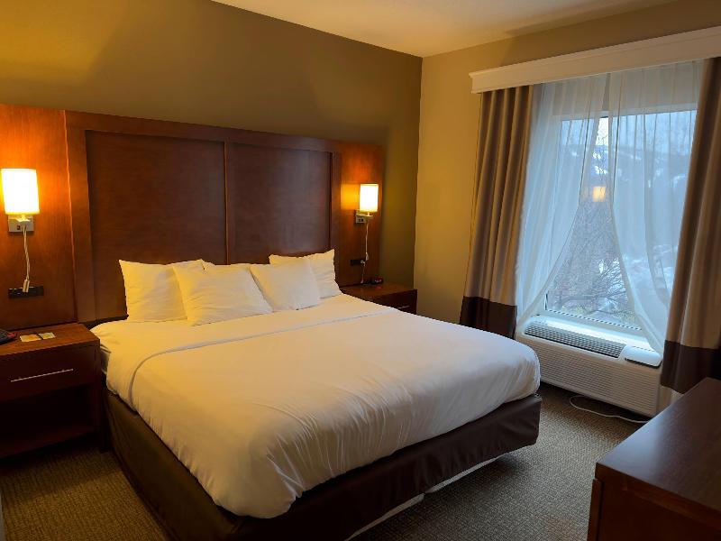 Comfort Suites Scranton near Montage Mountain image