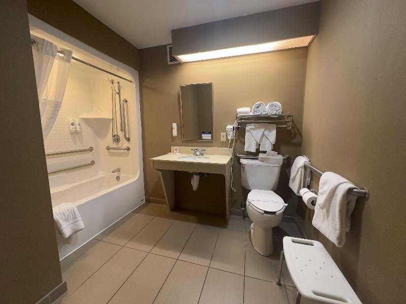 Comfort Suites Scranton near Montage Mountain image