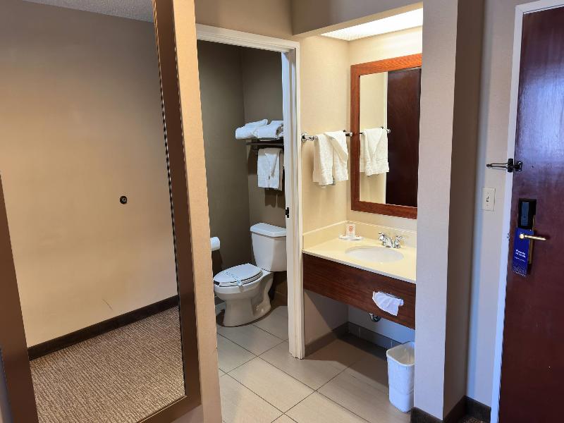 Comfort Suites Scranton near Montage Mountain image