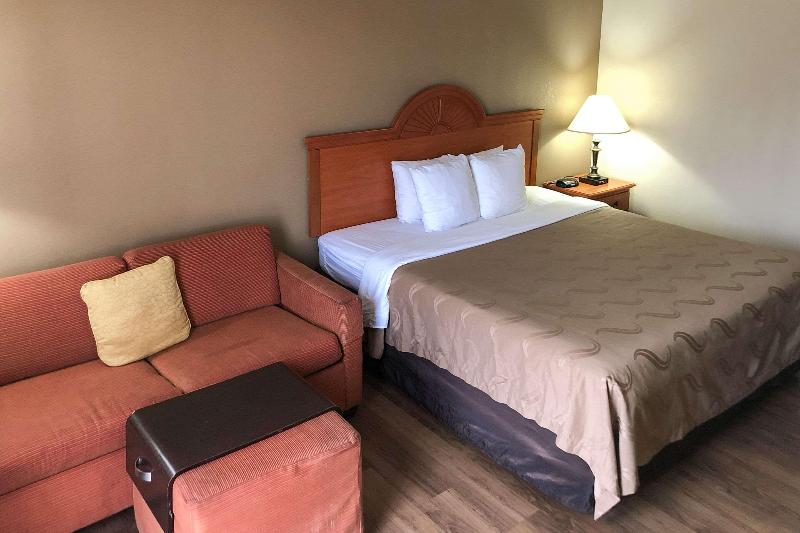 Quality Inn Near Joint Base AndrewsWashington Area image