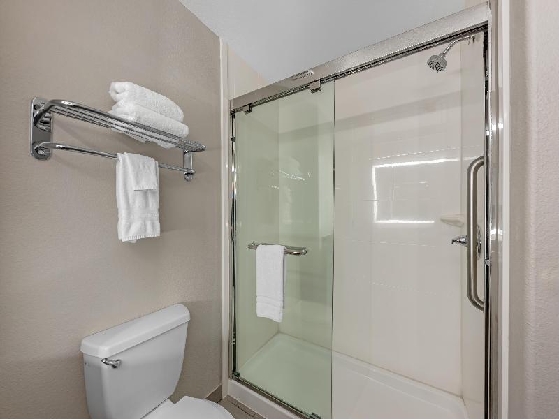 Best Western Plus Killeen/Fort Hood Hotel & Suites image