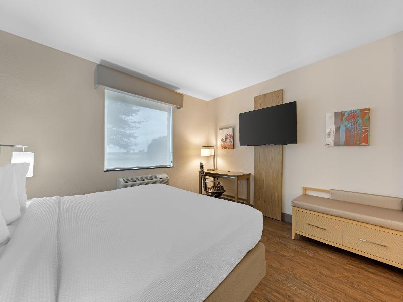 Best Western Plus Killeen/Fort Hood Hotel & Suites image