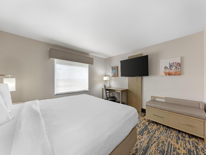 Best Western Plus Killeen/Fort Hood Hotel & Suites image