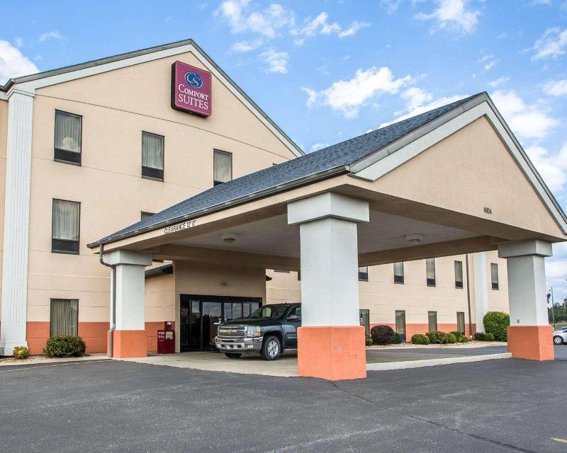 Comfort Suites Jefferson City image