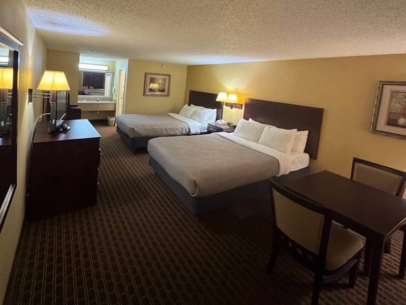 Quality Inn Franklin South image