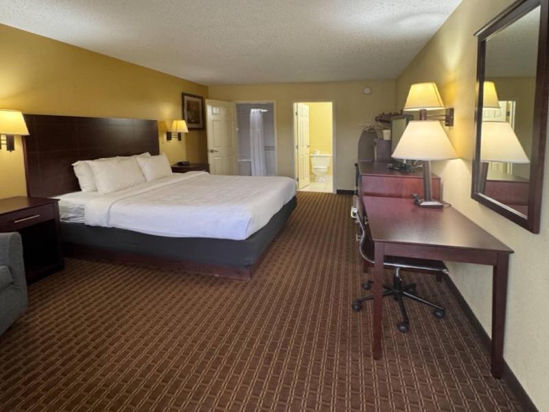 Quality Inn Franklin South image