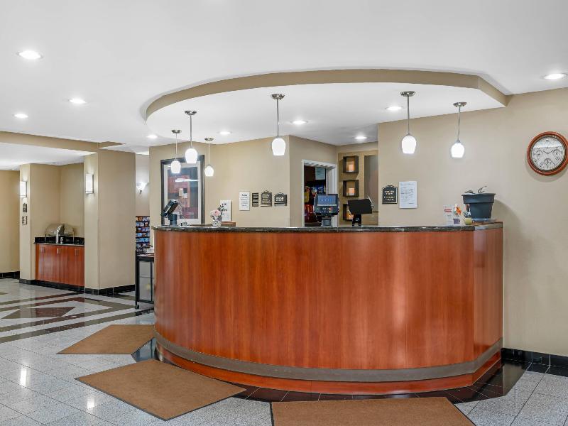 Comfort Suites Near Indianapolis Airport image