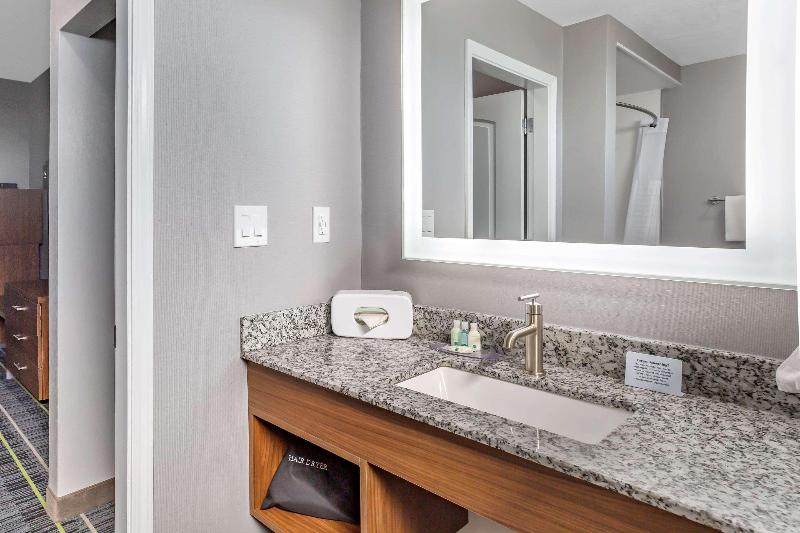 Quality Inn & Suites Ulmar Area image