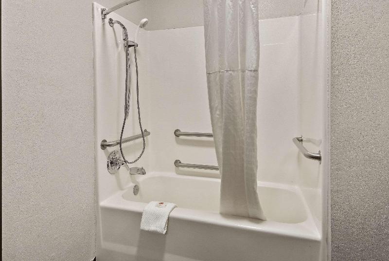 Comfort Suites North Fossil Creek image