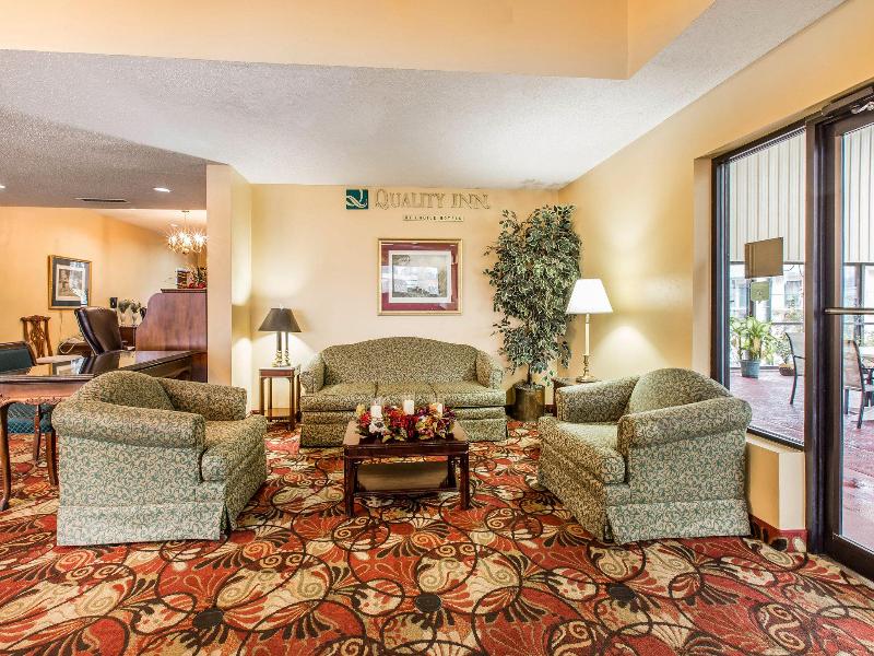 Quality Inn Tifton image 5