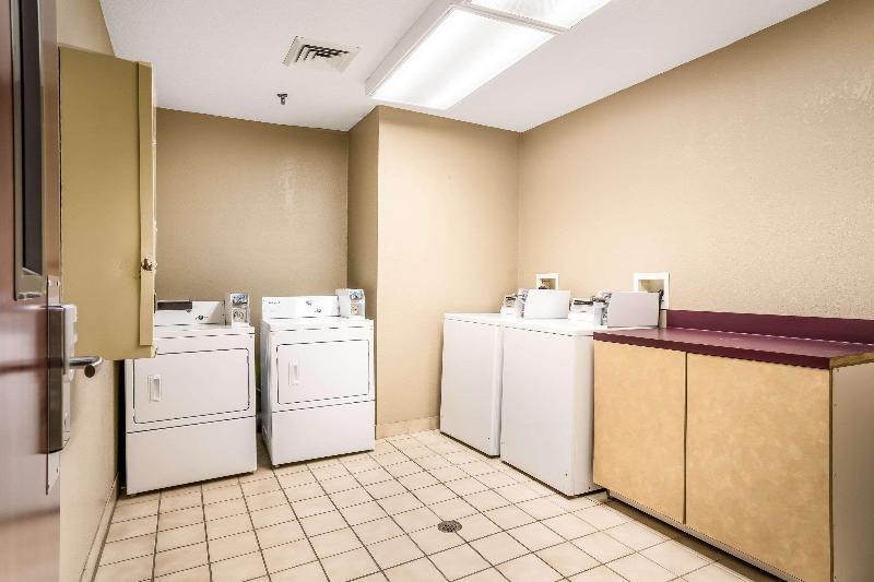 Sleep Inn & Suites Jacksonville Near Camp Lejeune image