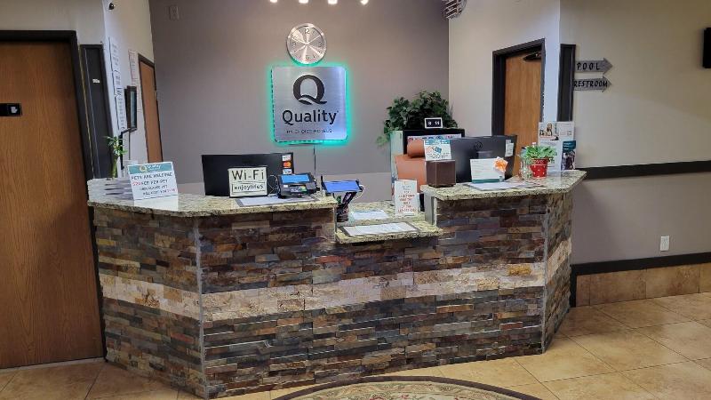 Quality Inn & Suites Salina National Forest Area image