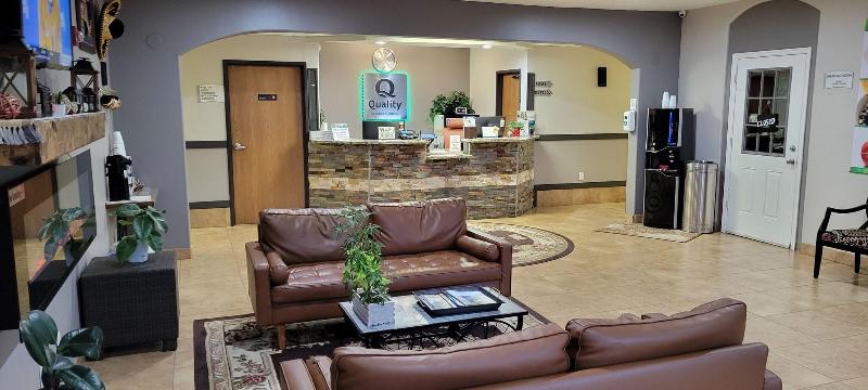 Quality Inn & Suites Salina National Forest Area image