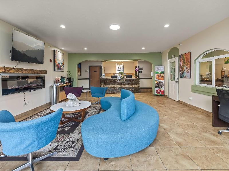 Quality Inn & Suites Salina National Forest Area image