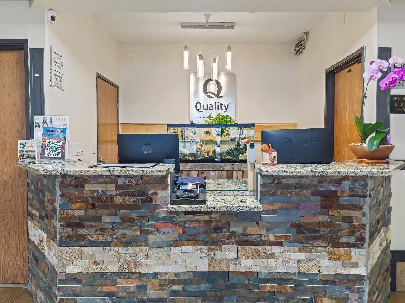 Quality Inn & Suites Salina National Forest Area image