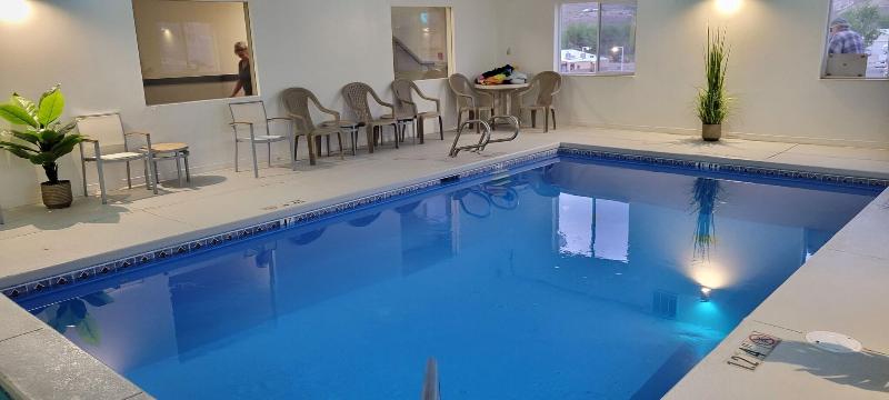 Quality Inn & Suites Salina National Forest Area image