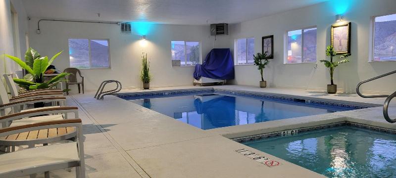 Quality Inn & Suites Salina National Forest Area image