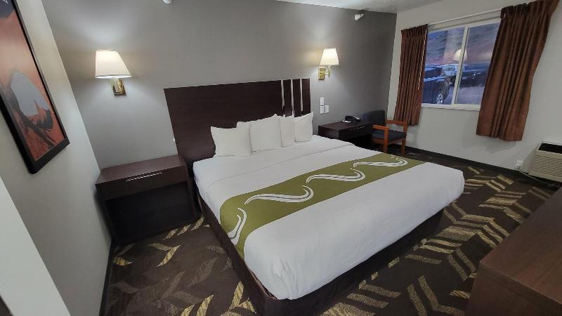 Quality Inn & Suites Salina National Forest Area image