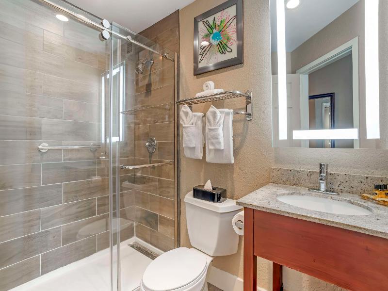 Best Western Plus Greenville I-385 Inn & Suites image