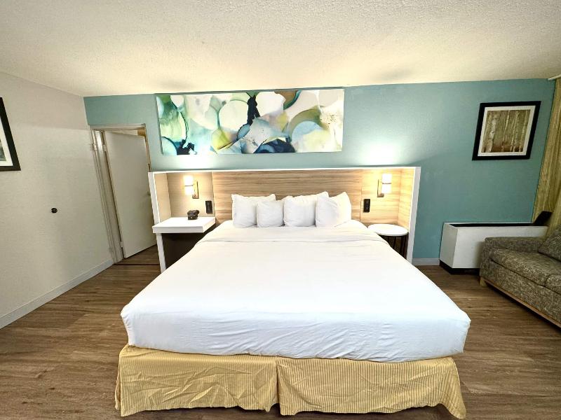 Wyndham Garden Ann Arbor image