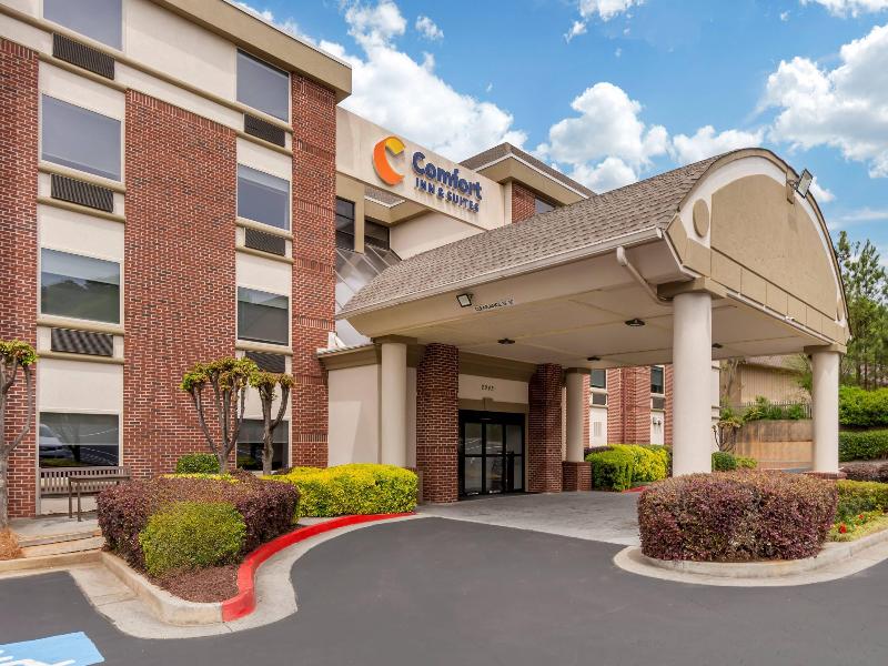Comfort Inn & Suites Suwanee - Sugarloaf — general view