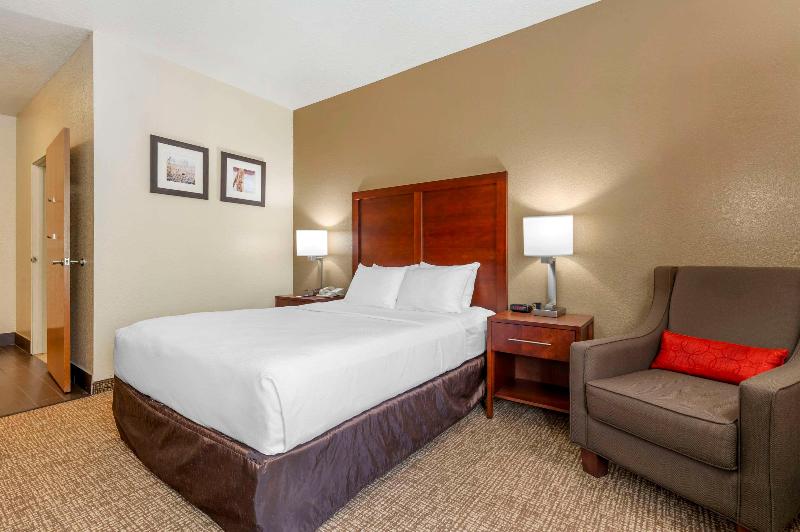 Comfort Inn image