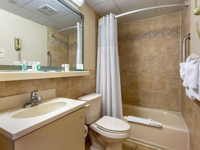 Quality Inn Boardwalk image