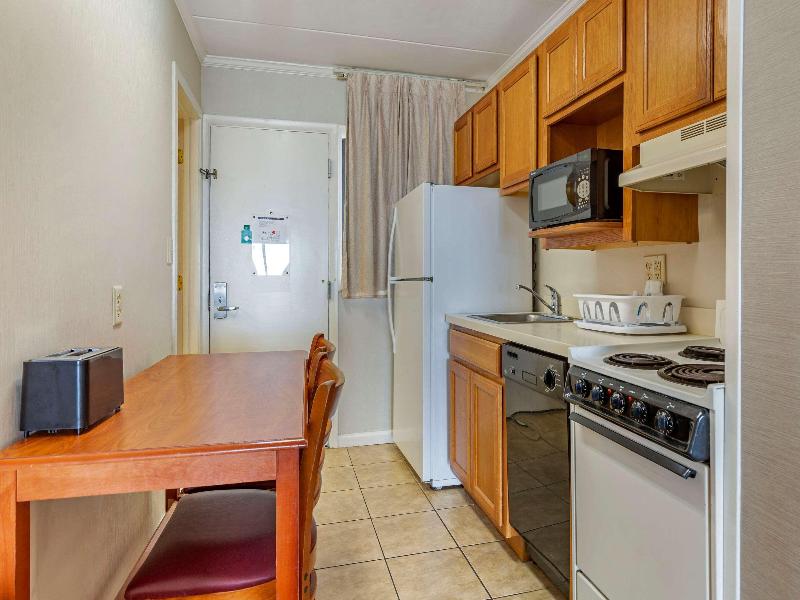 Quality Inn Boardwalk image