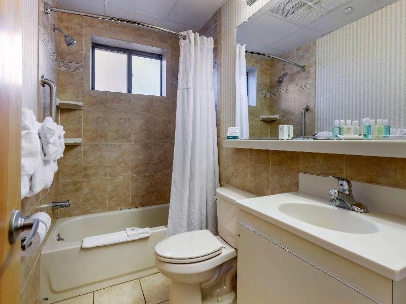 Quality Inn Boardwalk image