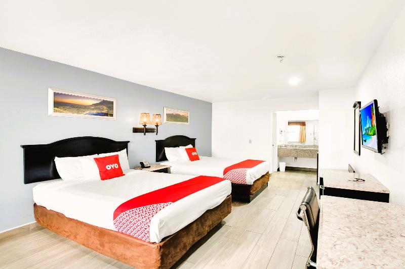 Three Rivers Executive Inn & Suites By OYO image